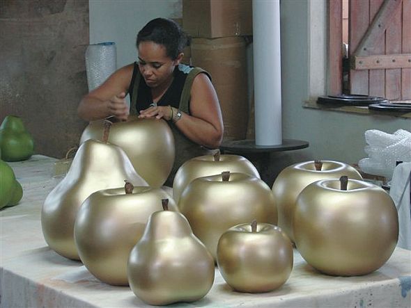 Ceramic Apples by Cores De Terra Studio