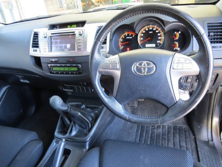 2015 Toyota Hilux SR5 4X4 KUN26R MY14
