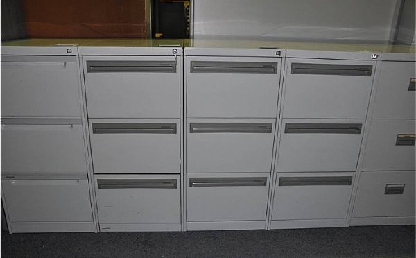 WANTED FILE CABINETS 3 DRAWERS