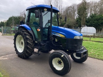 2009 New Holland TD5050 2WD Tractor
