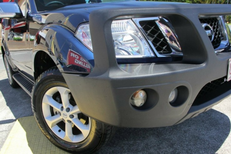2012 Nissan Pathfinder ST-L