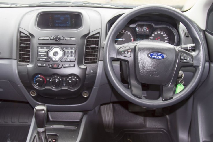 2014 Ford Ranger XL 2.2 HI-RIDER (4X2)