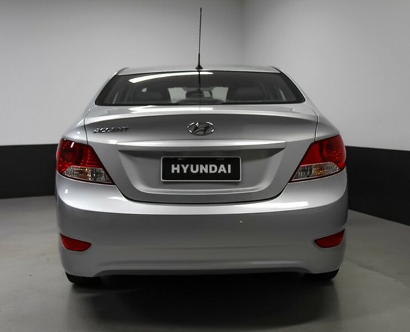 2013 Hyundai Accent Active Sedan
