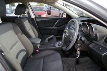 2011 Mazda 3 Neo Activematic Sedan
