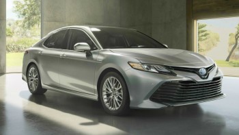 Toyota Camry Hybrid Grades