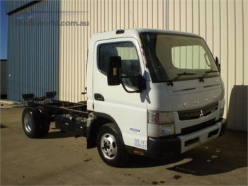 2012 Fuso Canter 515 Cab Chassis