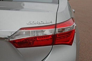 2016 Toyota Corolla Ascent S-CVT Sedan