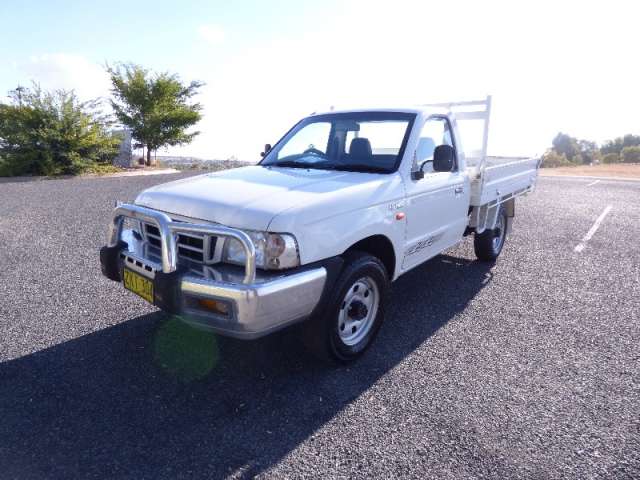 2004 FORD COURIER GL