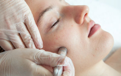 Best Facial Treatment And Rejuvenation By The Facial Hub - Call Us Now!