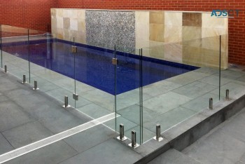 Glass pool fencing Melbourne - Clear Brilliance