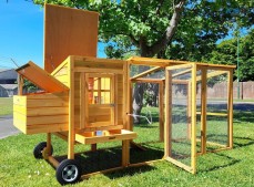Chicken coops for sale in Melbourne 