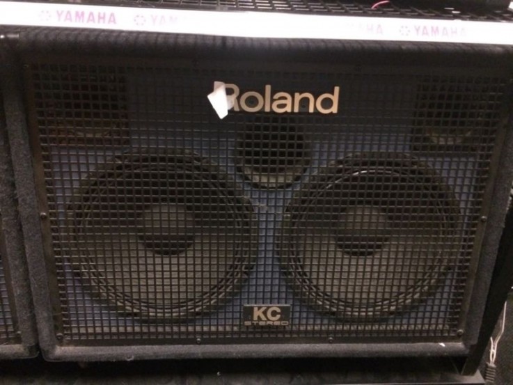 Roland KC880 percussion amplifier AN1198