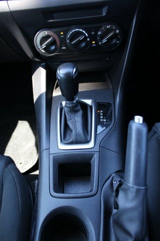 2013 Mazda 3 Neo SKYACTIV-Drive Sedan